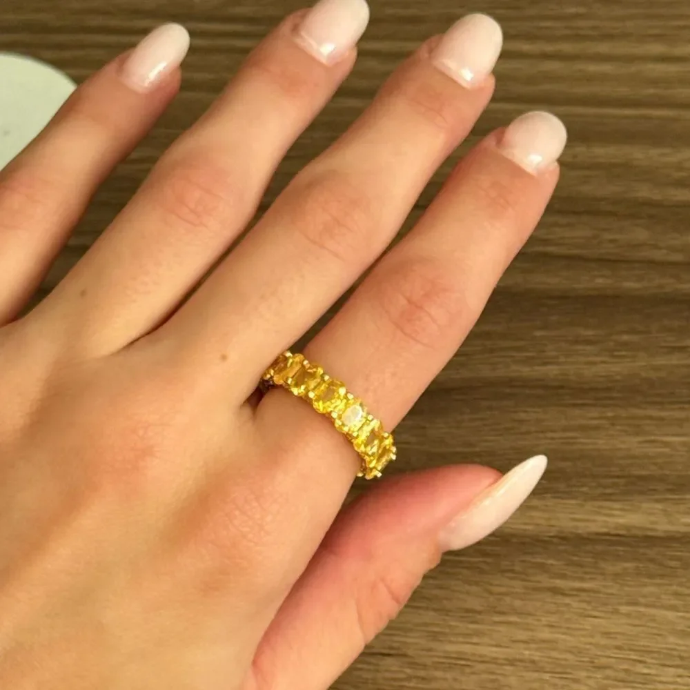 Yellow diamond Ring Q566